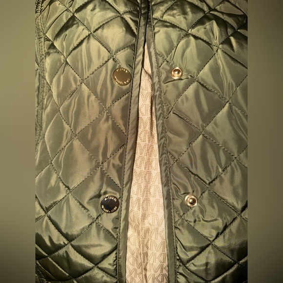 Michael Kors Missy Quilted Jacket - Olive Green XL - Picture 8 of 9